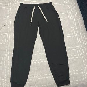 Vuori Performance Women's DreamKnit Joggers